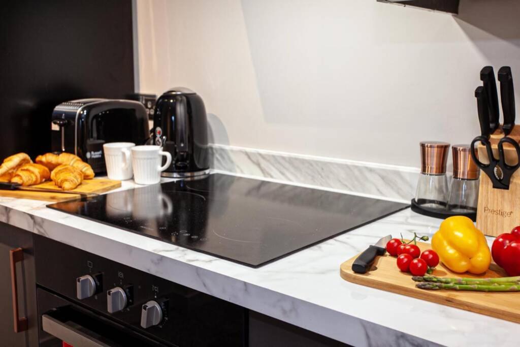 Fabulous Newly Refurbished Apartment - Great Links Bury  Exterior photo